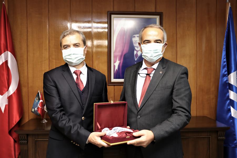 (Mühendislik Fakültesi) Prof. Dr. Gençağa Pürçek - Prof. Dr. Metin Hüsem