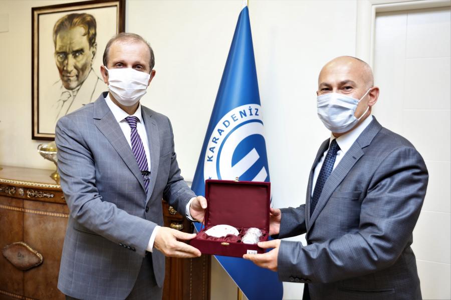 Gürcistan Başkonsolosu Gela JAPARIDZE