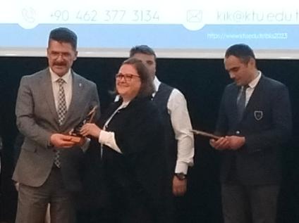 Öğrenci İşleri Daire Başkanlığına Ödül